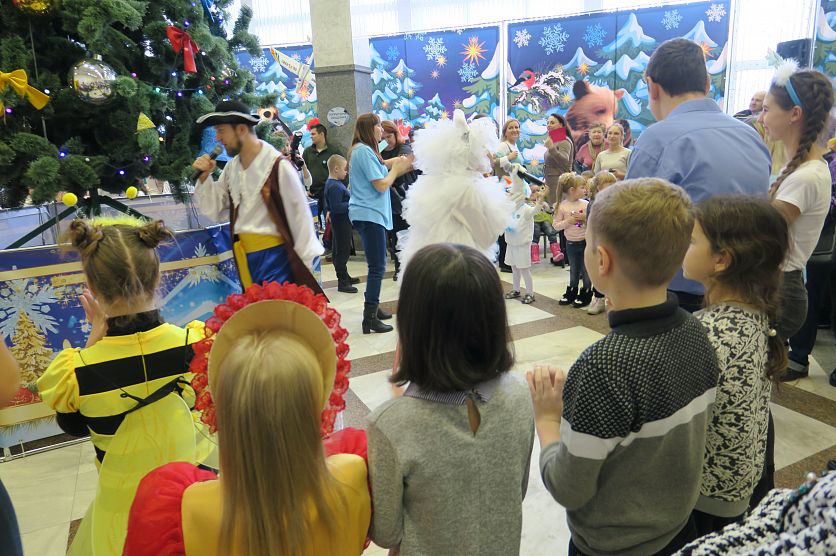 Новогодние утренники в традиционной форме в Белгородской области пройдут для дошколят и учеников младших классов