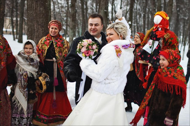 В селе Незнамово реконструирован обряд сватовства невесты