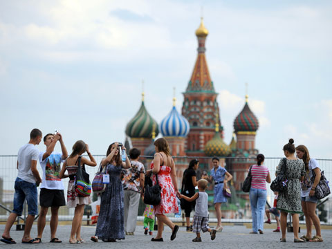 Поддержка российского туризма, подорожание водки и другие законодательные новшества