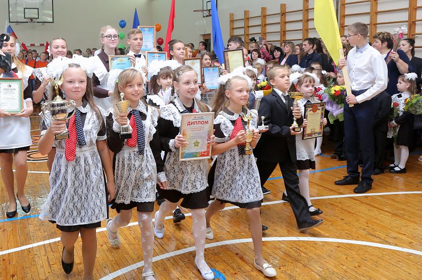 Две старооскольские школы вошли в «Топ-500» российских образовательных учреждений