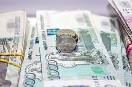За зарплату меньше 11 163 рублей работодателей будут штрафовать