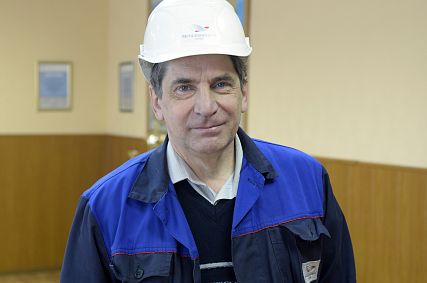 Работник ОЭМК Михаил Шарончиков удостоен звания «Почётный мастер металлургии»