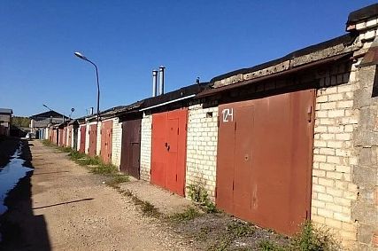 Владельцам гаражей напоминают о необходимости оформить земельные участки
