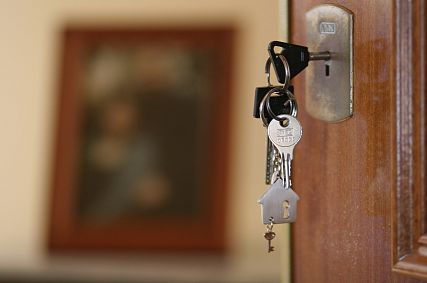 Старооскольцы стали больше строить и покупать жилья. В кредит