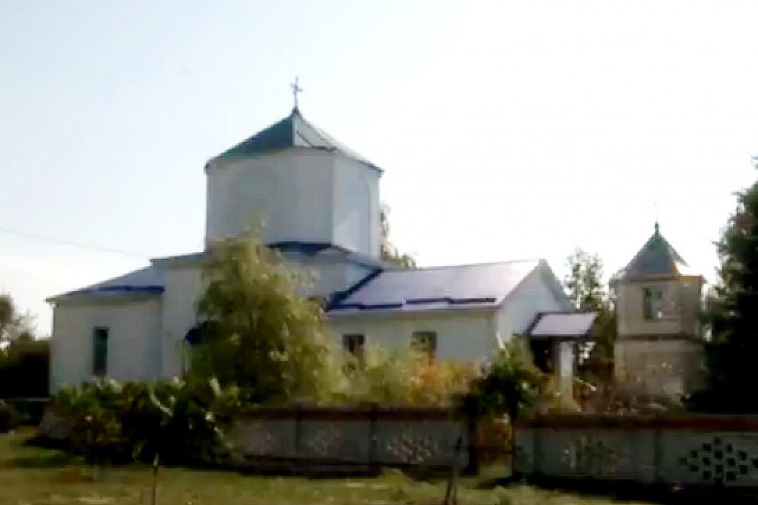 Храму в селе Солдатское нужны купола