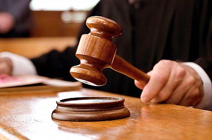 Старооскольский СудОбзор: приговор разбойнику, нелегальным банкирам, и мелкому воришке