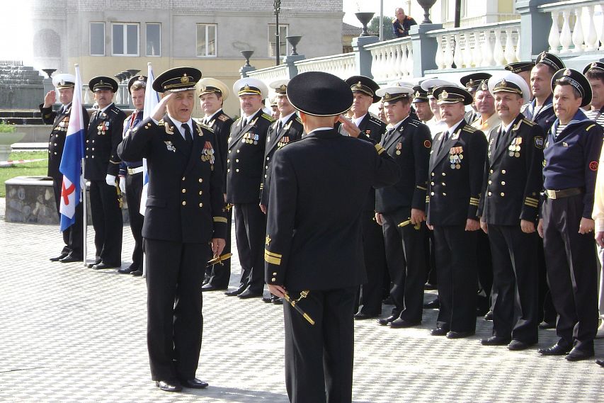 Старооскольских моряков запаса приглашают на день ВМФ