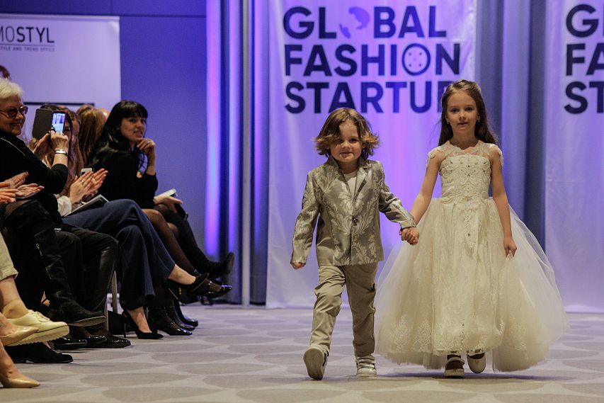 Старооскольские дети приняли участие в международной неделе моды в Париже