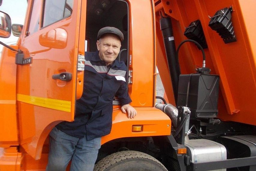 Водитель с более чем 30-летним стажем староосколец Василий Кушнирчук – о своей профессии