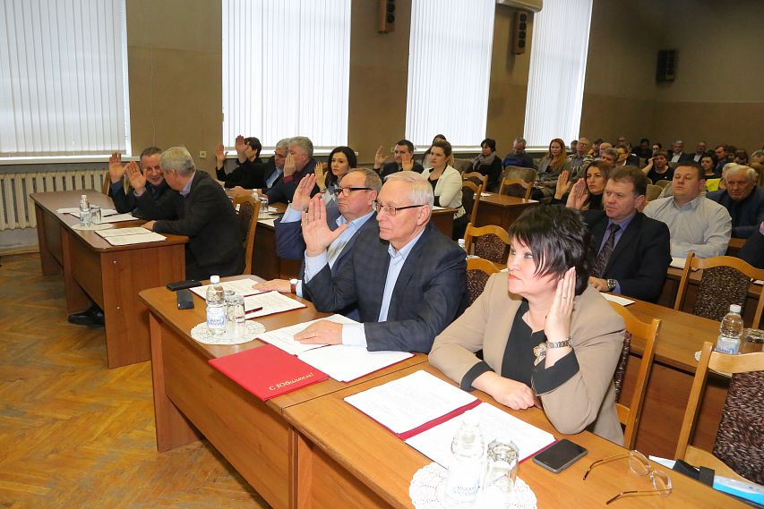 В Старом Осколе состоялось очередное заседание Совета депутатов