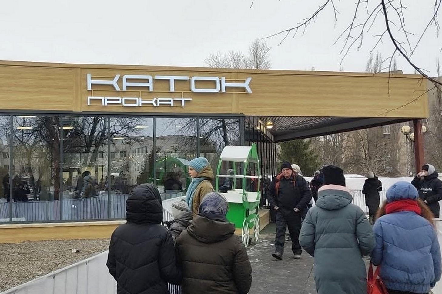Вячеслав Гладков посоветовал учителям Старого Оскола идти к прокурору из-за принудительного труда