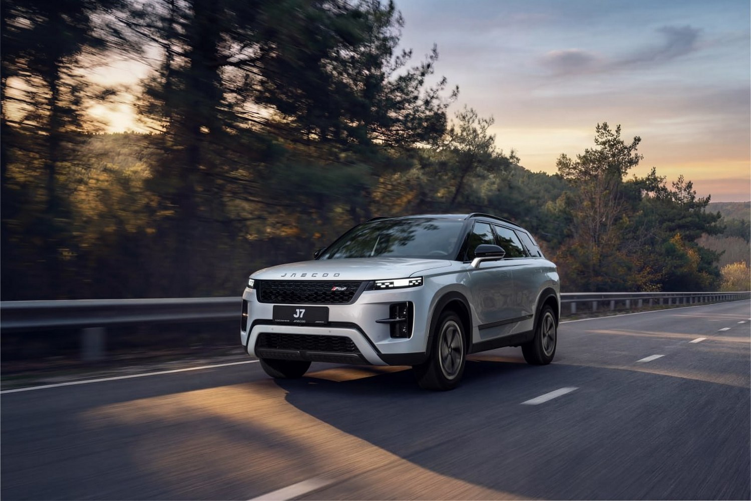JAECOO объявил о старте продаж нового кроссовера J7