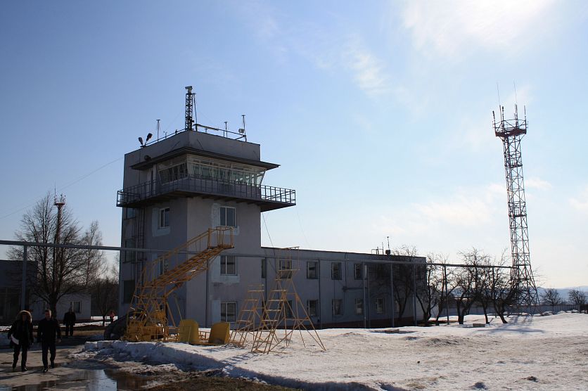 При реконструкции старооскольского аэропорта и поликлиники областного онкодиспансера допущены нарушения