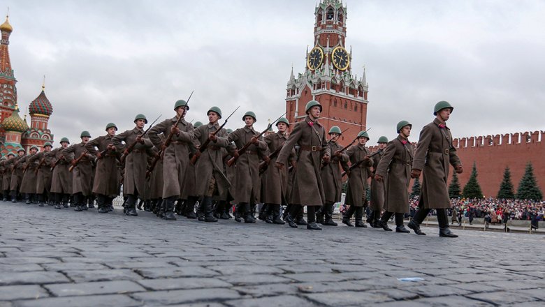 Чтобы помнили: в Москве реконструировали военный парад 1941 года