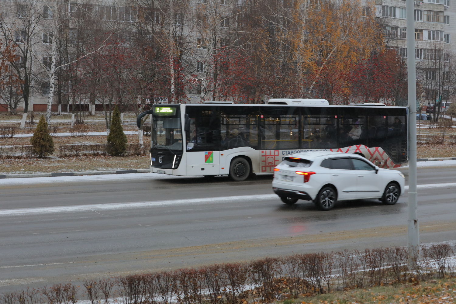 В Старом Осколе могут сменить перевозчиков из-за срыва графика движения маршруток