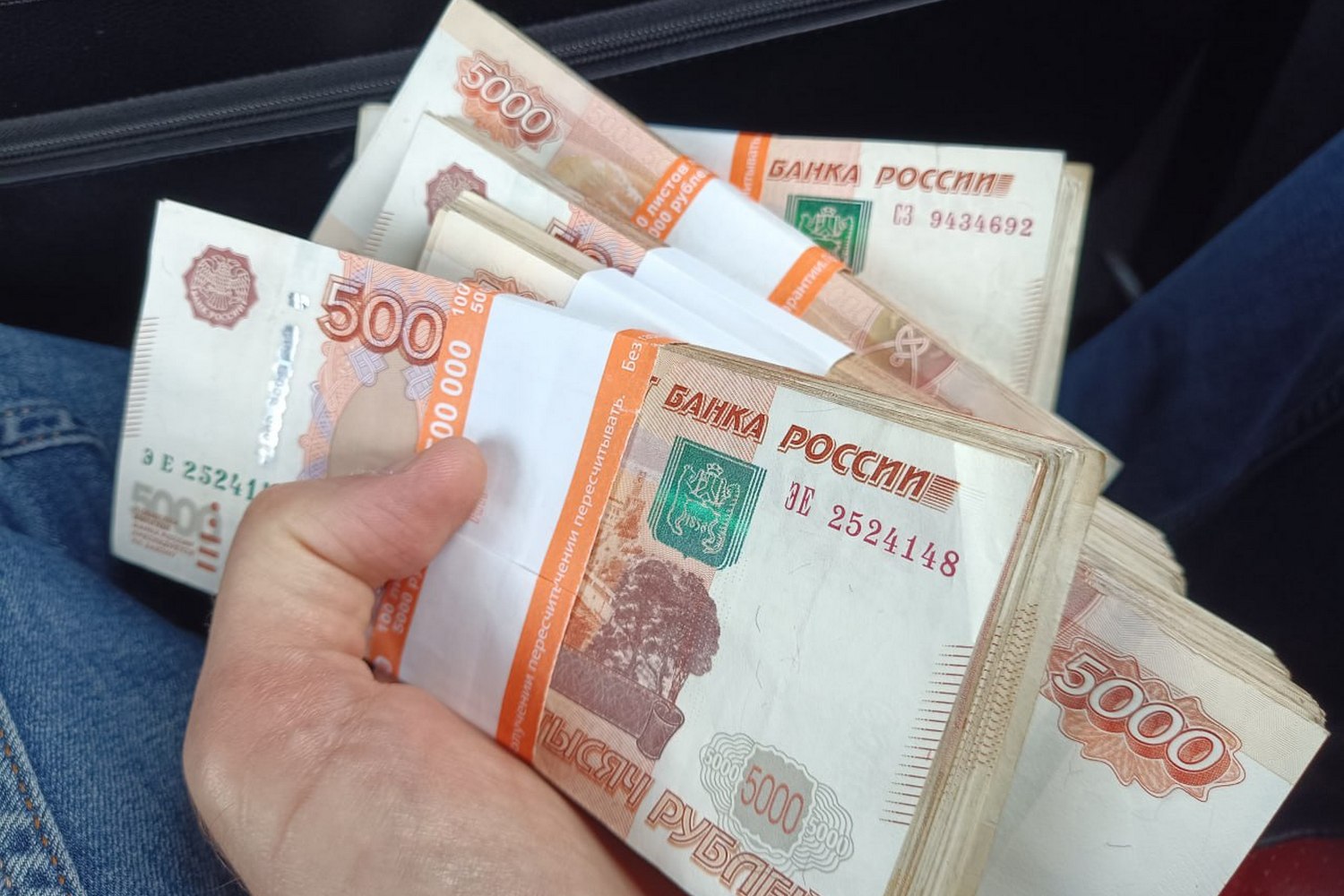 Начальник отдела УКСа старооскольского предприятия оштрафован на 2,48 млн за коммерческий подкуп