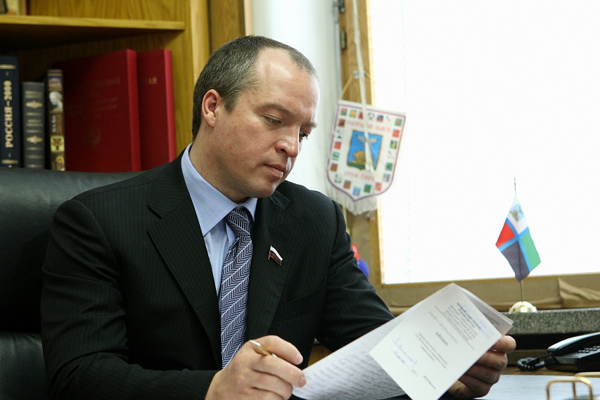 К депутату Государственной Думы Андрею Скочу обратились в июне 96 человек.