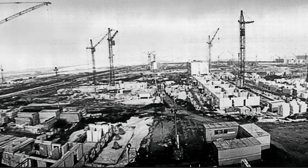 SmotrovНовый город в 1977.jpg