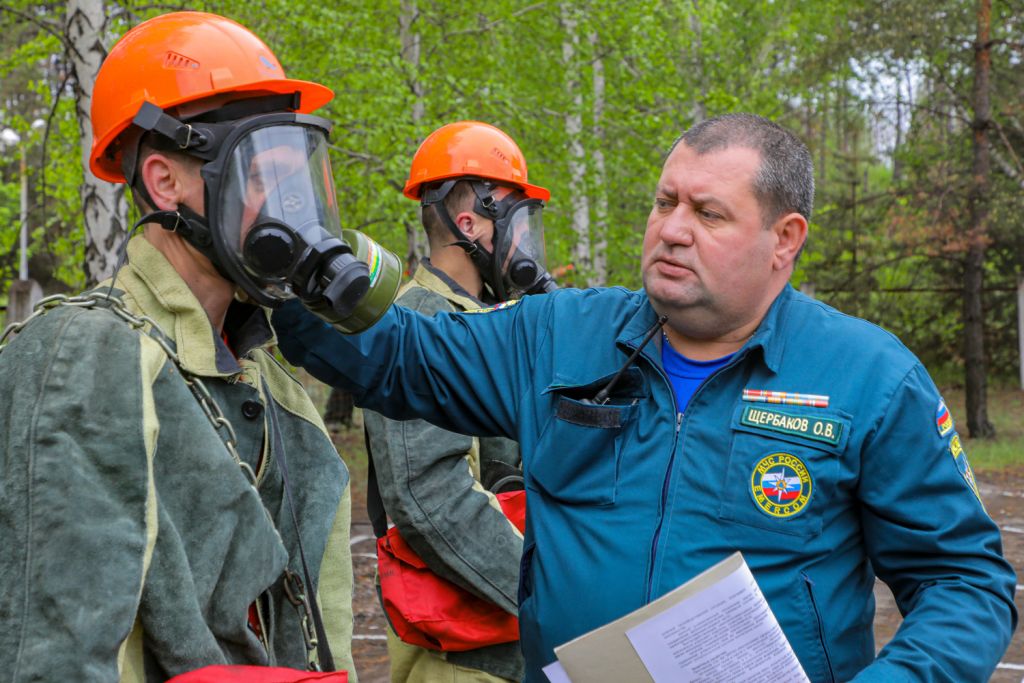 Противогазы.JPG