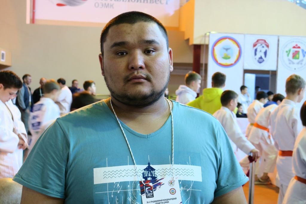 тренер из Казахстана Сумгат Махамбетов.JPG