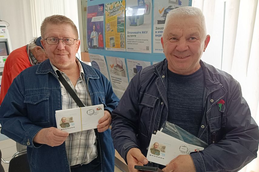 Родственники легендарного героя-фронтовика приехали в Старый Оскол