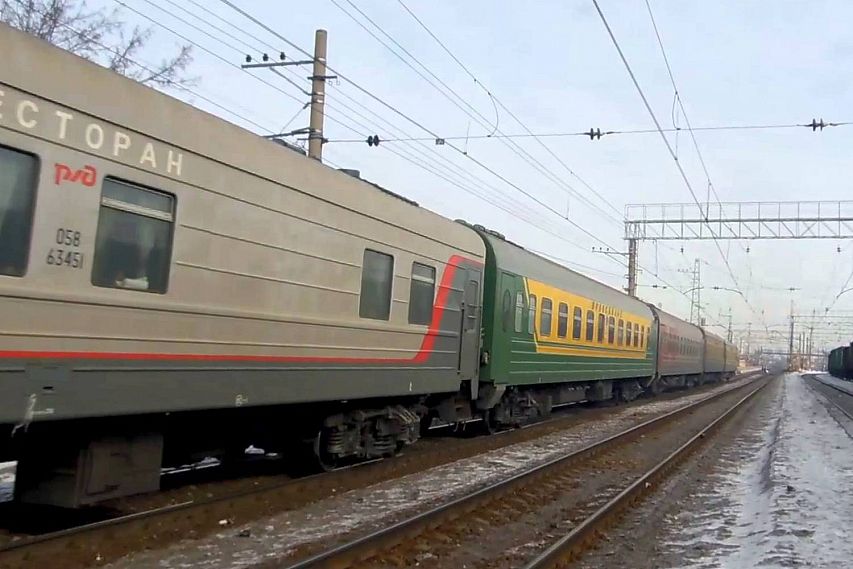 У спящего пассажира поезда «Москва - Старый Оскол» украли телефон