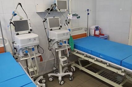 О количестве коек для COVID-пациентов и нехватке врачей-специалистов рассказали в департаменте здравоохранения