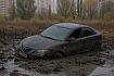Работник автосервиса в Старом Осколе угнал клиентскую машину и застрял на ней в болоте