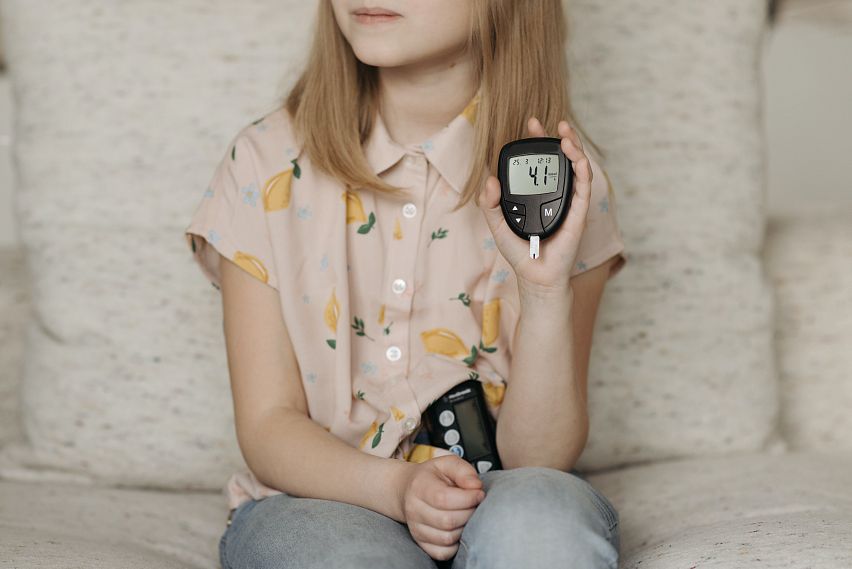 В Белгородской области дети-диабетики будут измерять уровень глюкозы без боли