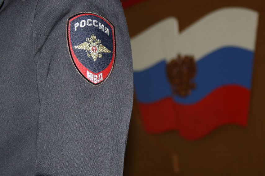 Старооскольские полицейские уговорили продавца медицинских приборов вернуть деньги покупателю