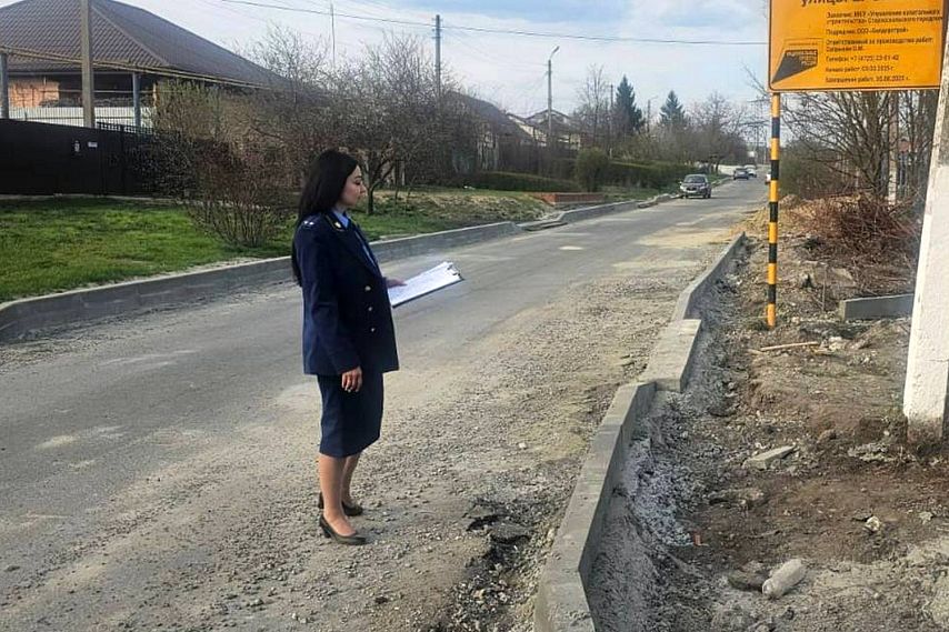Прокуратура потребовала привести старооскольские дороги в нормативное состояние
