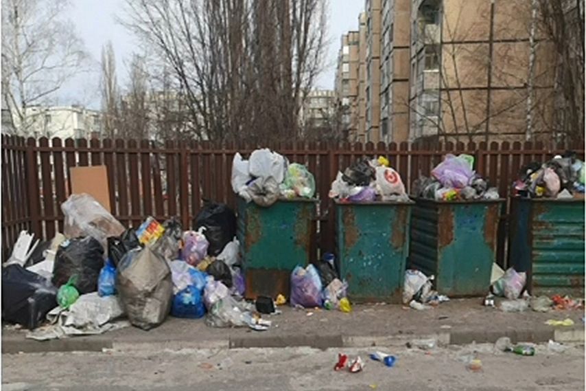 Старый Оскол за неделю стал лидером по количеству жалоб на вывоз мусора