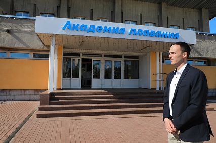 Из большого спорта – в Старый Оскол: как чемпион Антон Чупков возглавил «Академию плавания»
