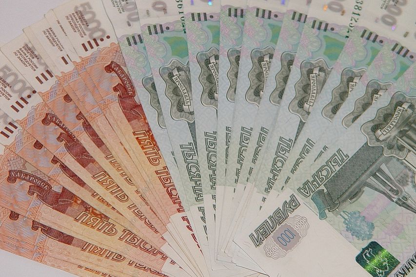 Жителям Белгородской области обещают среднюю зарплату в размере 75 тысяч рублей