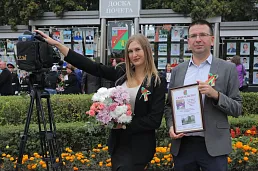 На обновлённой доске почёта Старого Оскола коллектив «Медиацентра»