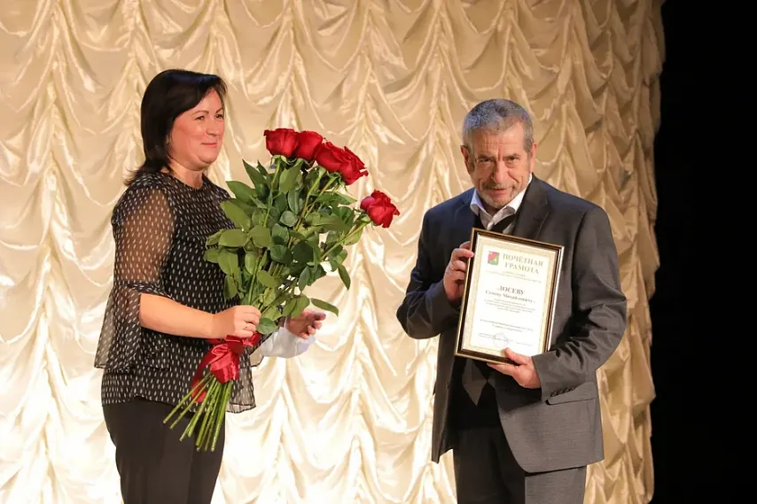 Художественный руководитель Старооскольского театра Семён Лосев отметил 75-летие 