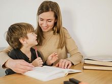 Как делать уроки с детьми: советы психолога Анны Тимофеевой