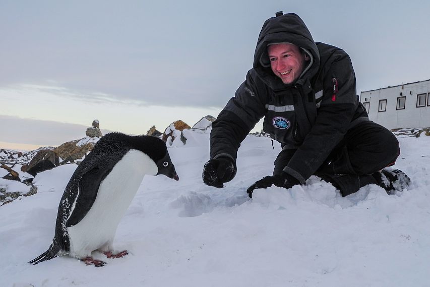 Житель Старого Оскол Дмитрий Емельянов стал одним из героев документального фильма про Антарктиду