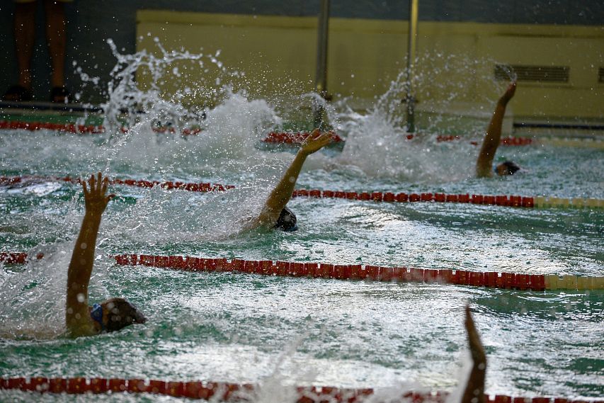 «Ветеранов» и любителей плавания собирают на соревнования в Старом Осколе