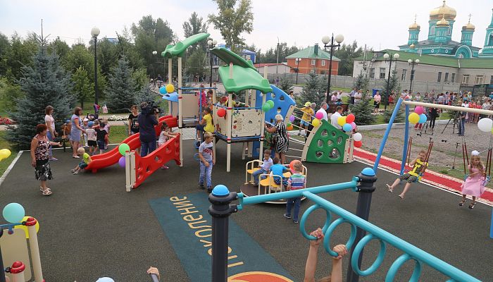 В Белгородской области появились ещё две детские площадки