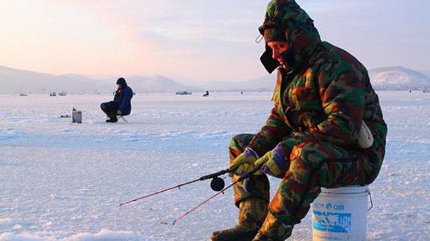 Старооскольские рыбаки готовятся выйти на лёд