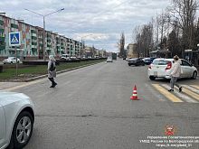 В Старом Осколе неизвестный водитель сбил девушку на переходе у больницы и скрылся с места ДТП