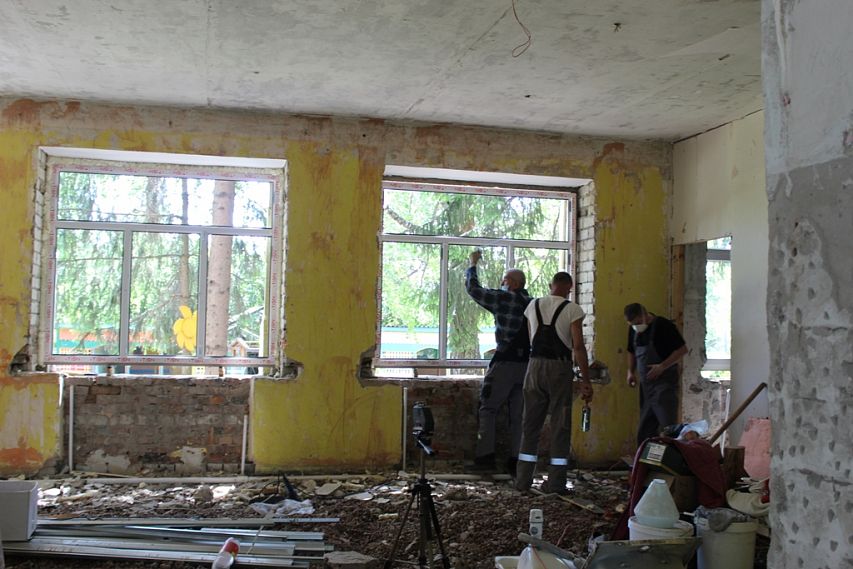 Ещё шесть социально значимых объектов в Белгородской области поможет капитально отремонтировать Андрей Скоч