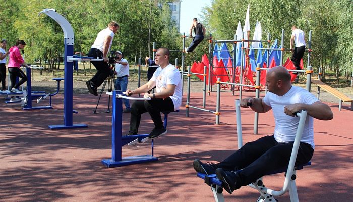 Новую спортплощадку подарил жителям Белгородской области фонд "Поколение"