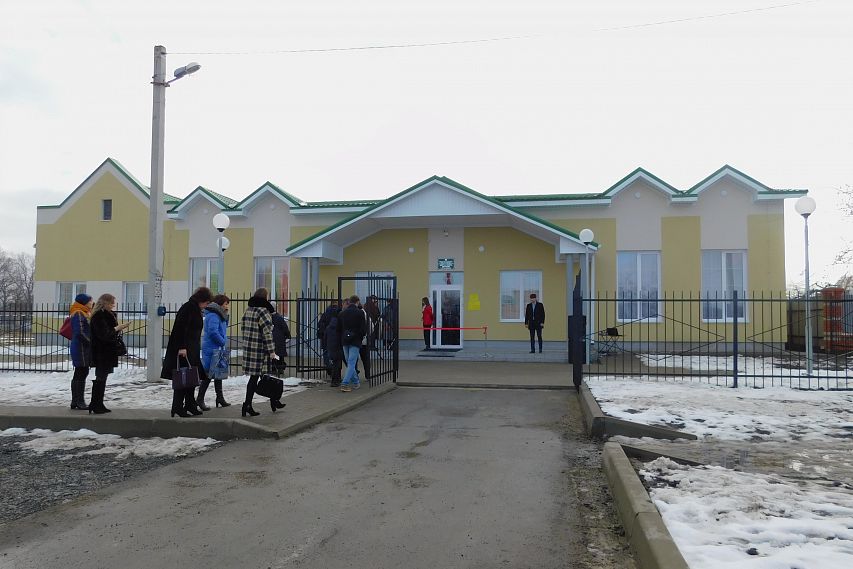В старооскольском селе Федосеевка после реконструкции открыли Детскую школу искусств