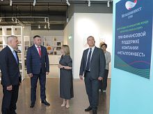 Детская диагностика, спорт и культура: что показали Александру Шуваеву в Старом Осколе