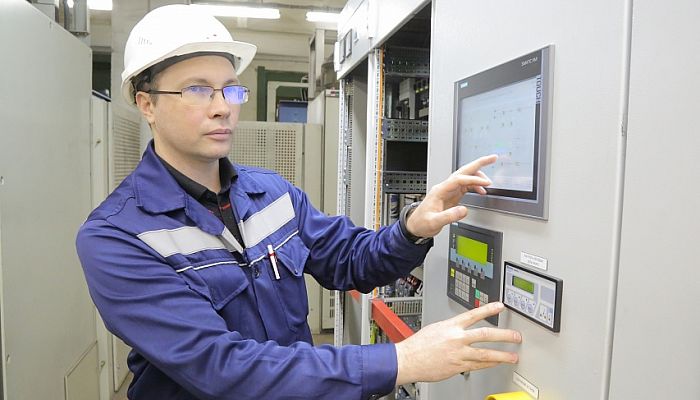 Профессиональный инженер России - электрик первого сортопрокатного цеха ОЭМК Сергей Иванов