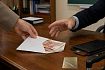 Пять лет директор старооскольской школы тратил чужие деньги