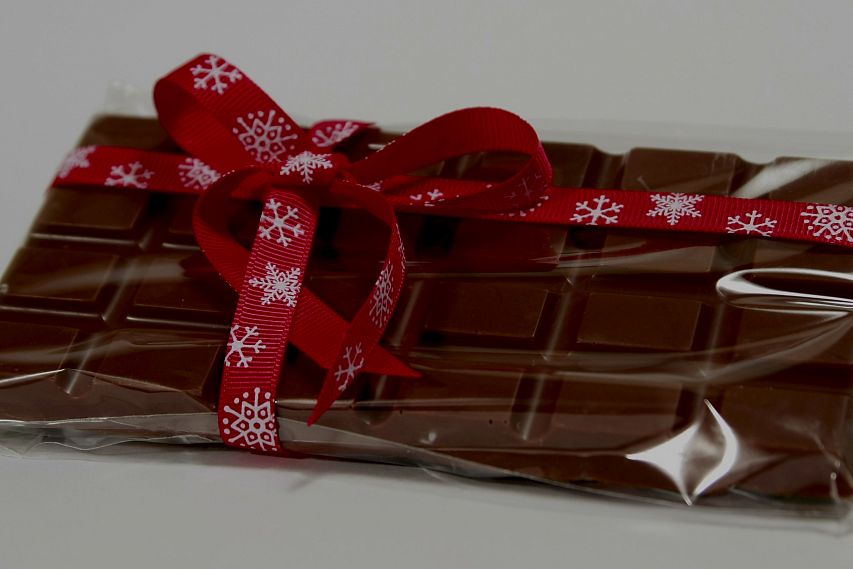 В Старом Осколе грабитель угостил букмекеров шоколадкой