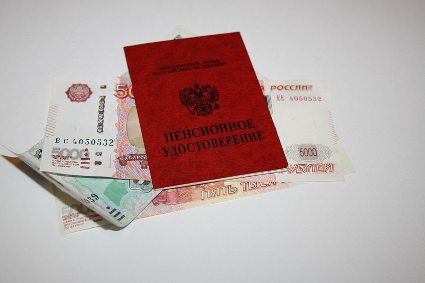 Двое несовершеннолетних студентов забирали деньги у старооскольских и губкинских пенсионеров